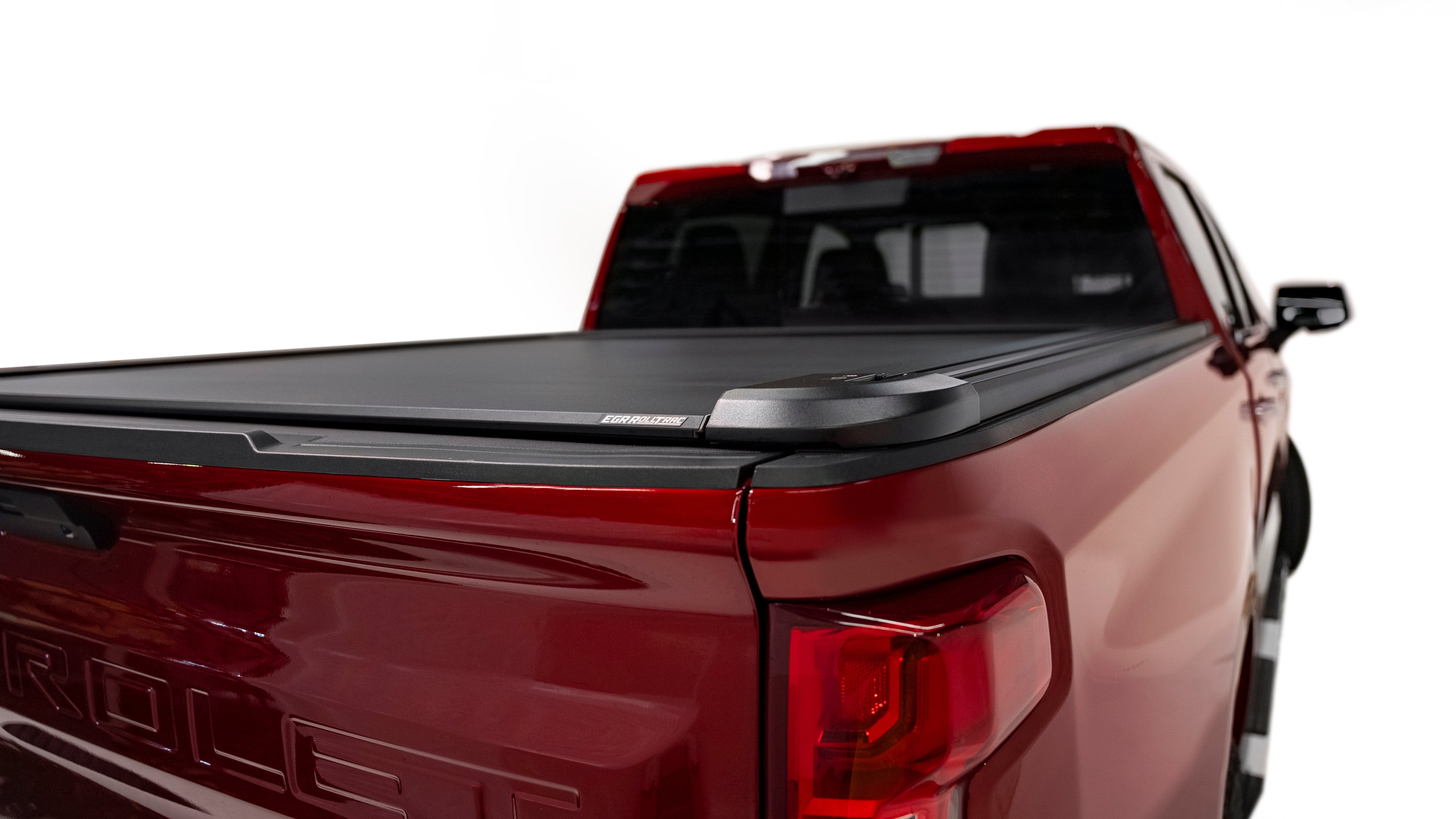 EGR RollTrac Electric - Chevy Silverado/GMC Sierra Short box 2018-